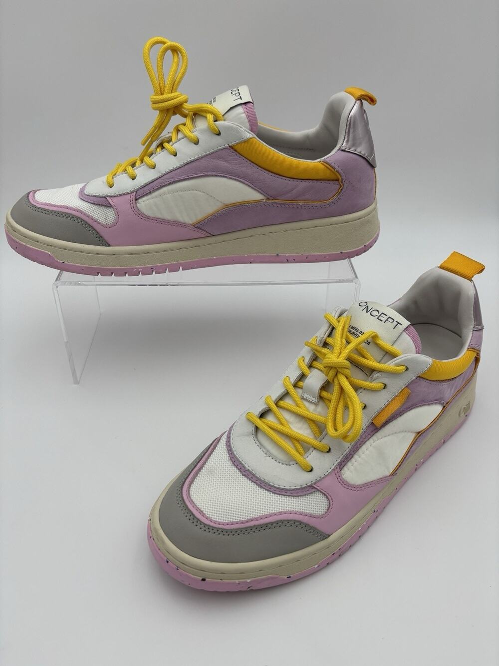 Oncept Porto Sneakers White Orchid Pink Leather Size 9.5 Mod 031 Playoff S24